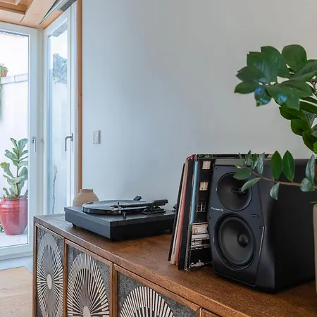 Stunning 1bdr In By Lovelystay Лиссабон